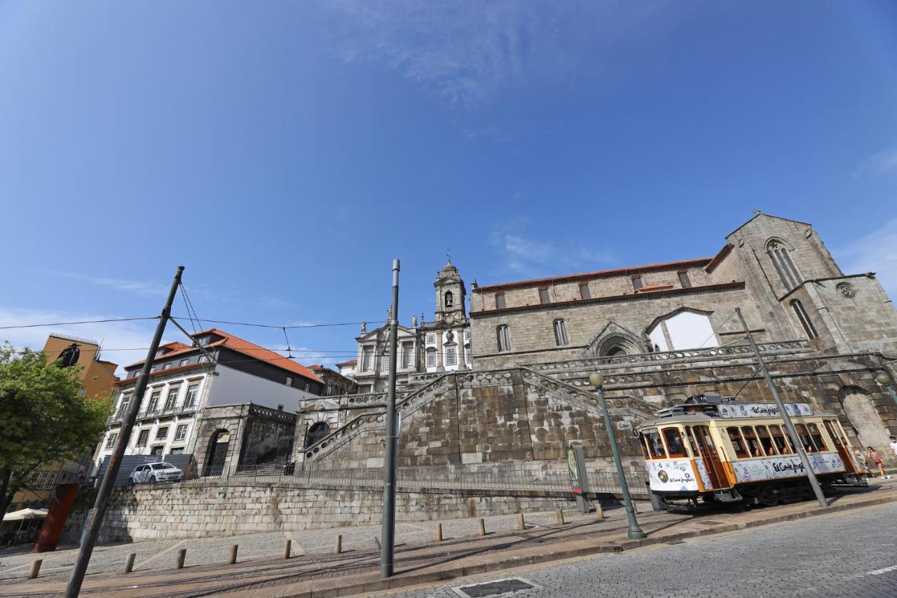Flh Porto Spacious Apartment With Balcony Buitenkant foto