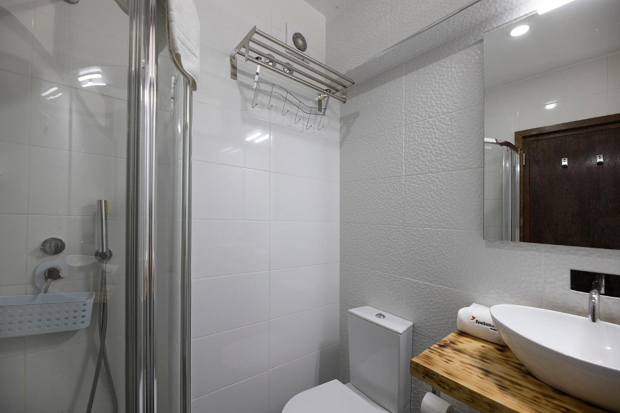 Flh Porto Spacious Apartment With Balcony Buitenkant foto
