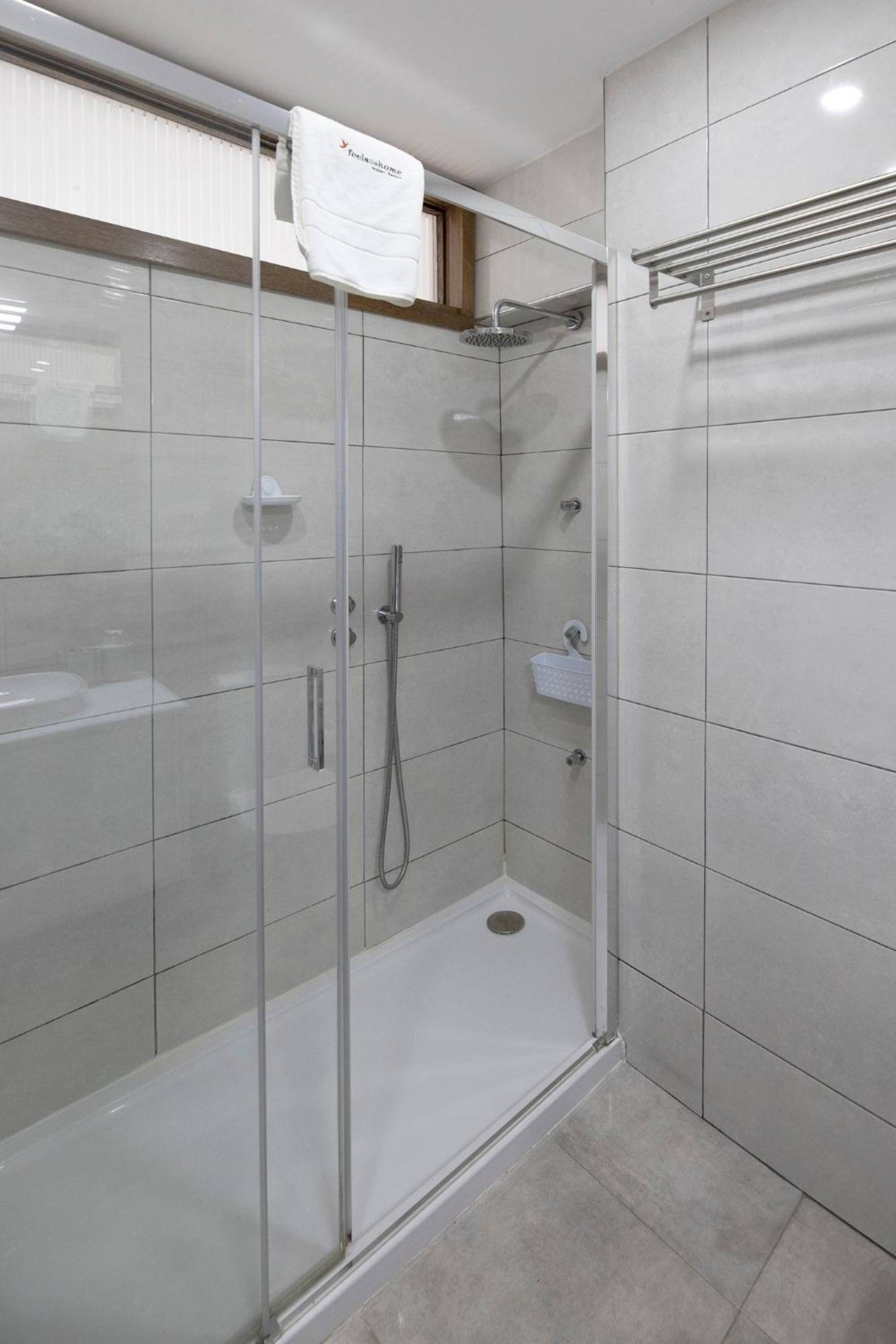 Flh Porto Spacious Apartment With Balcony Buitenkant foto