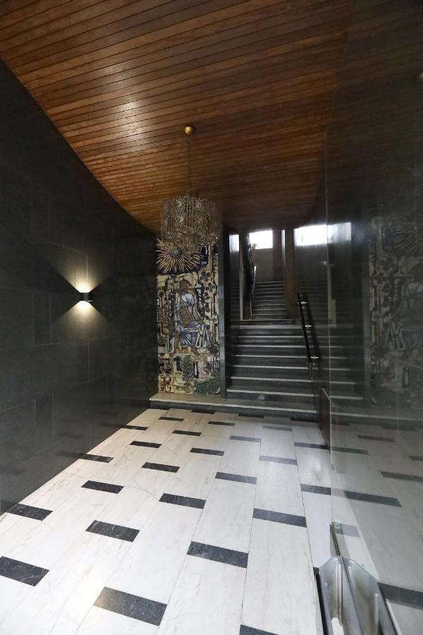 Flh Porto Spacious Apartment With Balcony Buitenkant foto